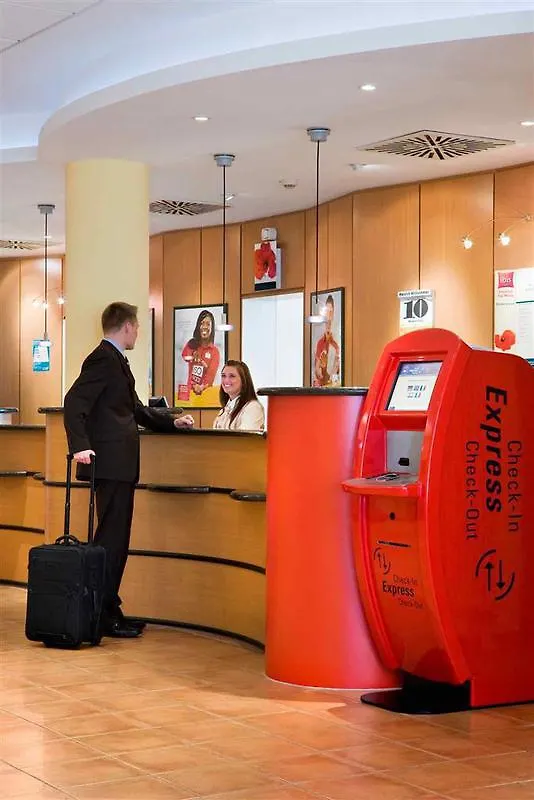 B&B Hotel Frankfurt-Messe Frankfurt am Main 3*,